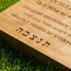 engraved-oak-memorial-marker