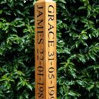 personalised-oak-sign-posts-uk-makemesomethingspecial.co.uk